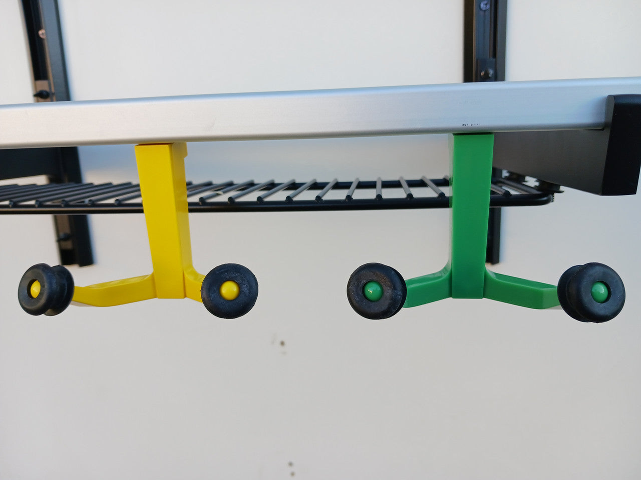 Disc Golf Accessory Hook – D'Clip